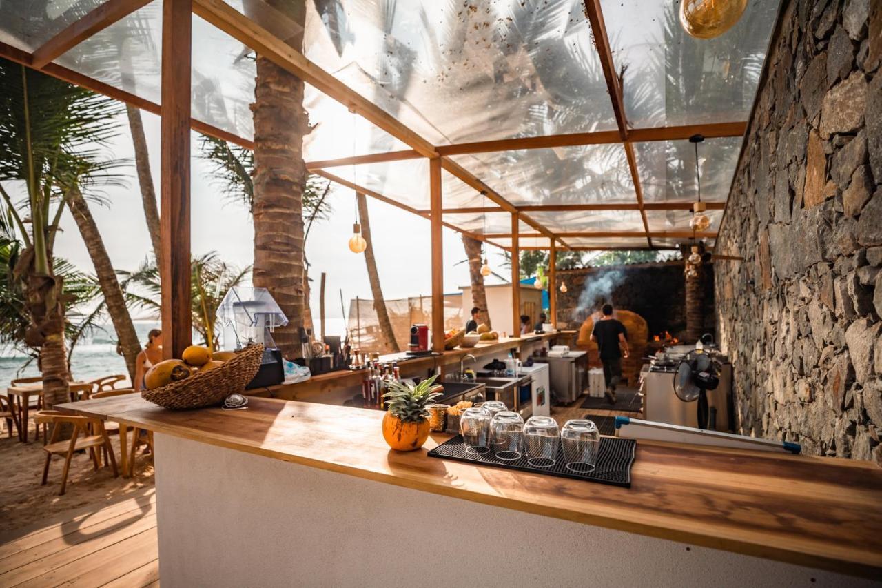 The Hotel Ahangama Εξωτερικό φωτογραφία
