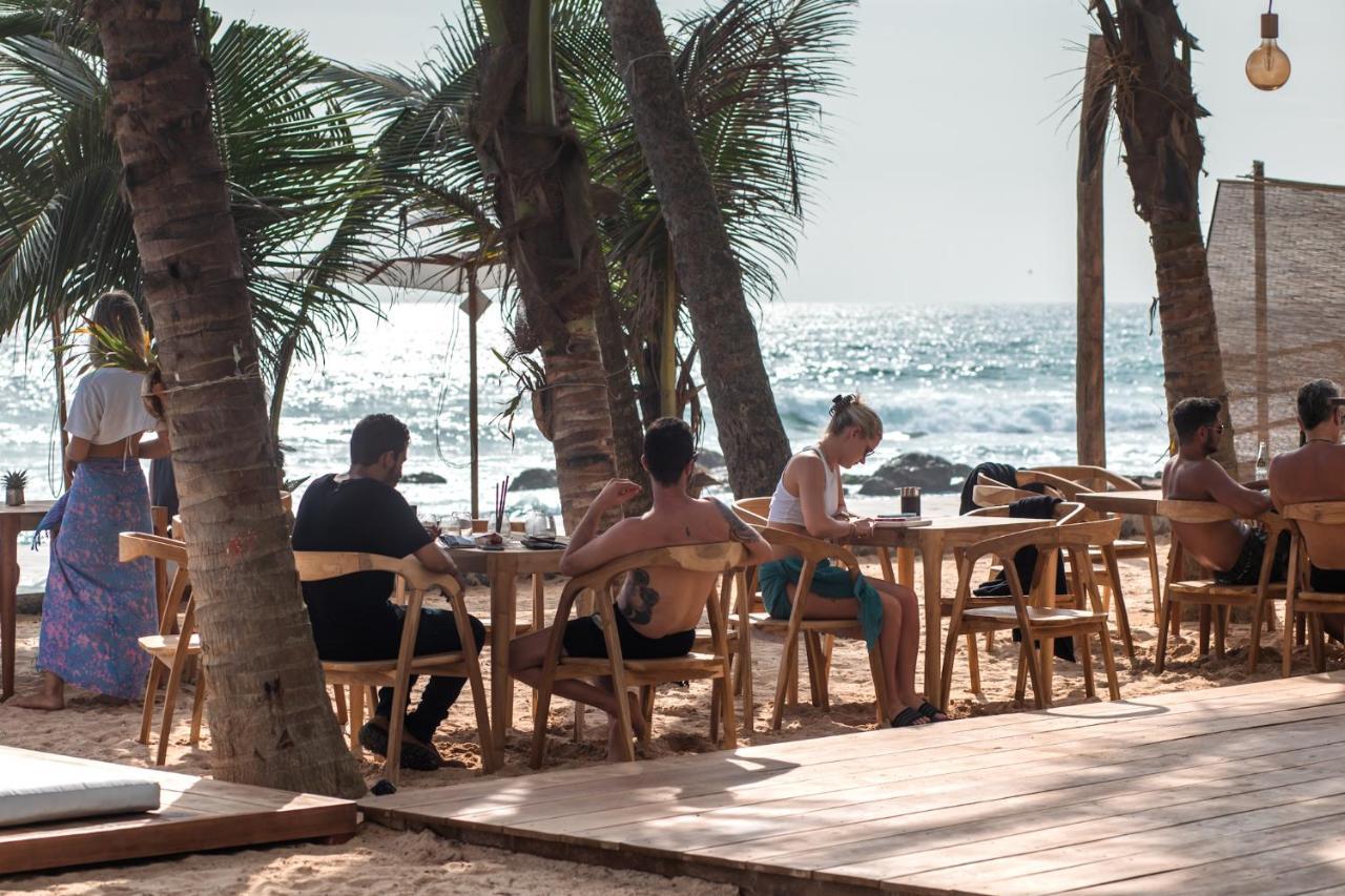The Hotel Ahangama Εξωτερικό φωτογραφία